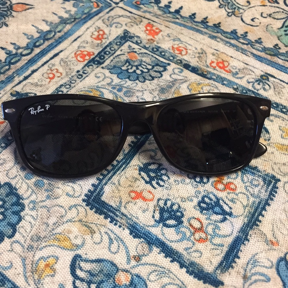 RAY BAN NEW WAYFARER CASE